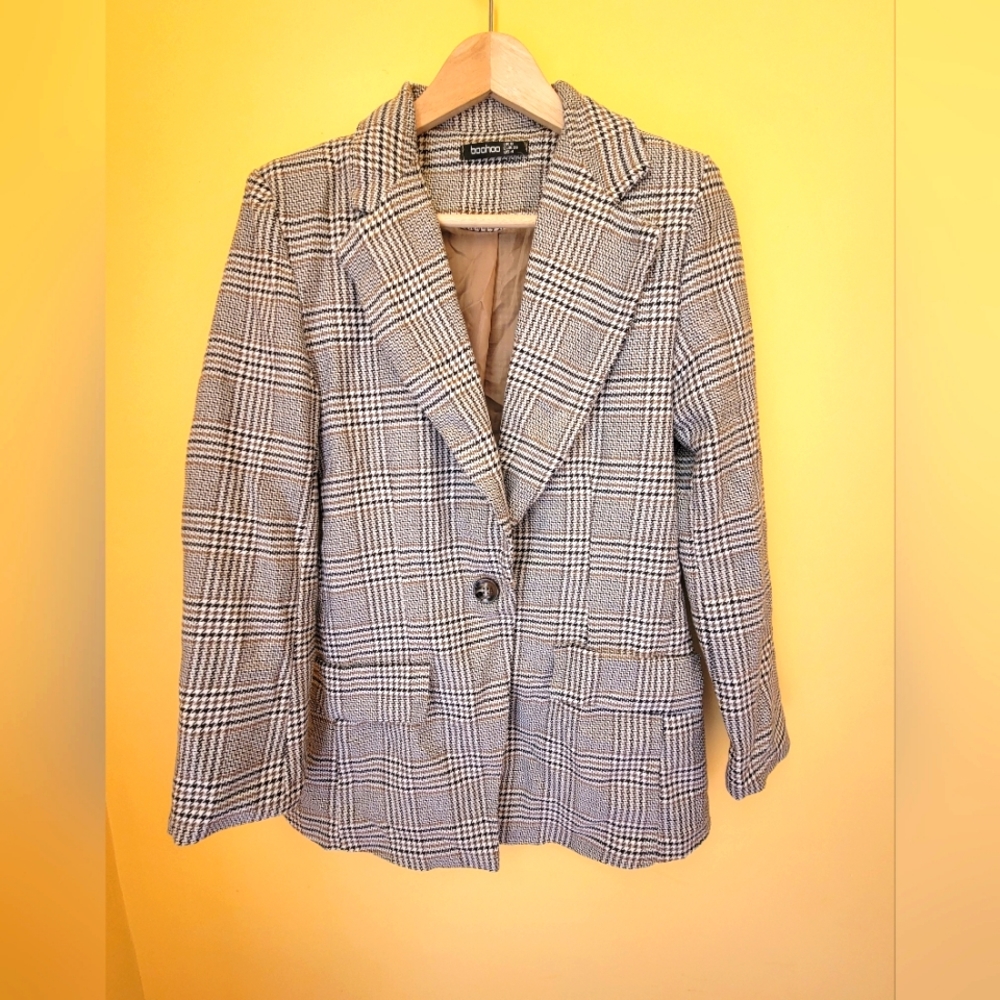 New never worn houndstooth blazer